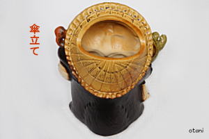 狸の後ろ側です